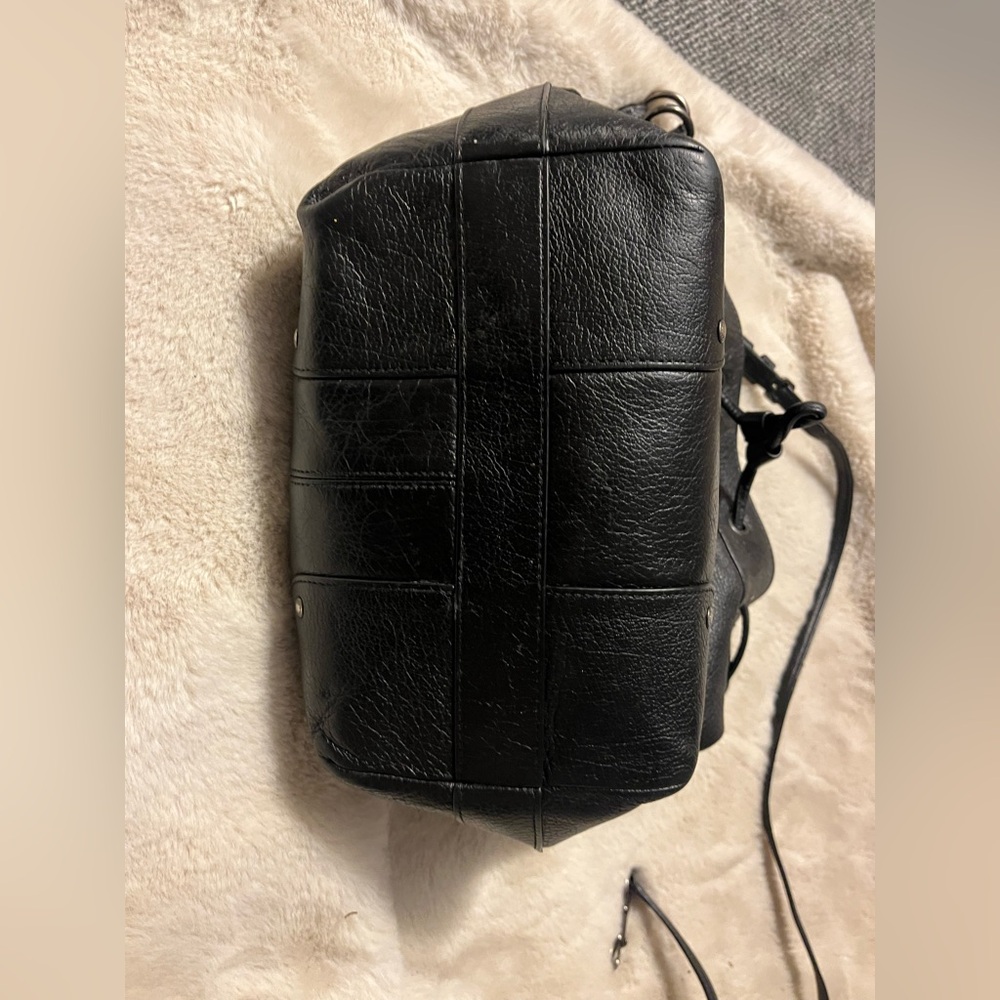 COACH Mickie Drawstring Crossbody Shoulder Bag 2 WAY. - Picture 8 of 11